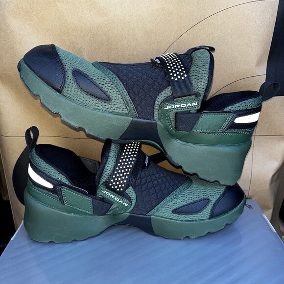 NEW Nike Air Jordan Trunner LX Fir Green HQ2164-300 Men Sz 10, Womens 11.5 main image 6